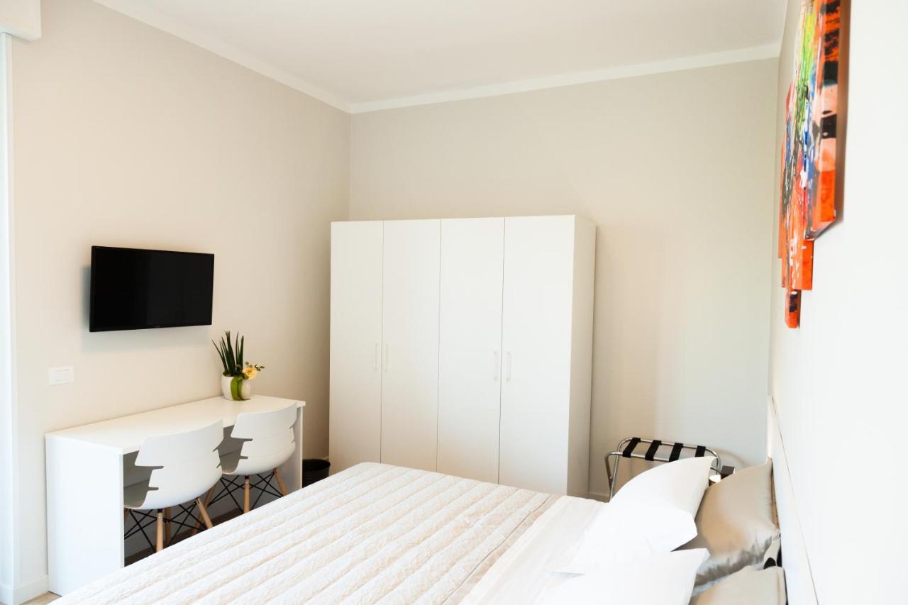 A Santa Rosa B&B Lecce Eksteriør billede